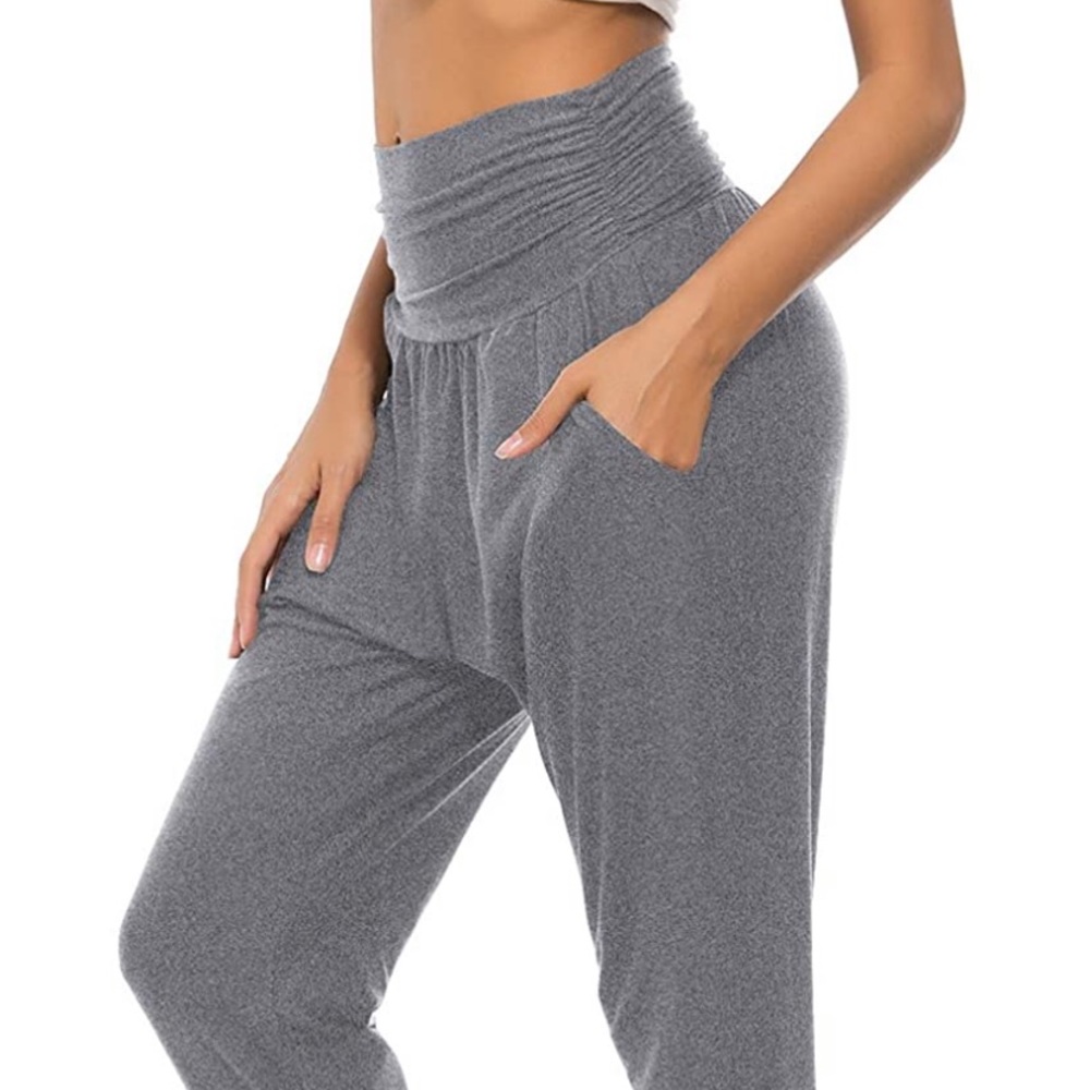 Ladies high waist grey joggers 😍 NWOT